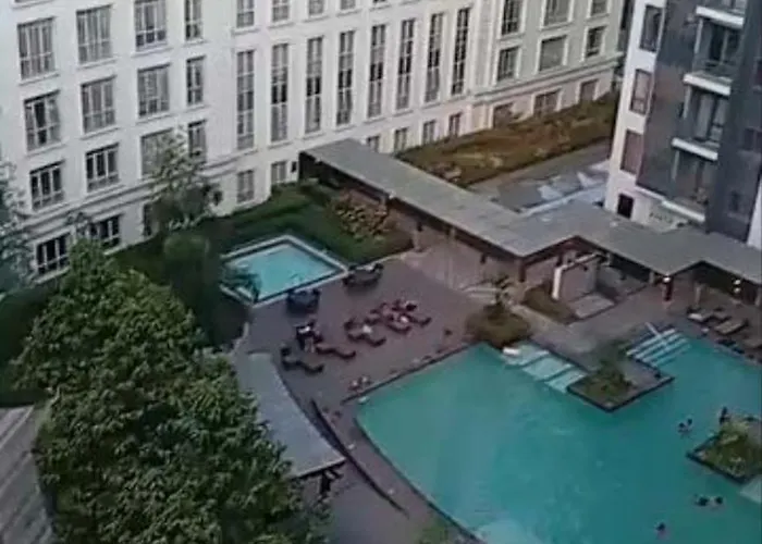 Apartahotel 101 Newport Boulevard